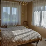 Dom wakacyjny Paisible Maison Entiere 140m2 Avec Veranda Vue Sur La Campagne *