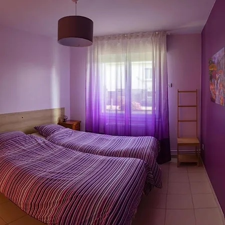 Paisible Maison Entiere 140m2 Avec Veranda Vue Sur La Campagne